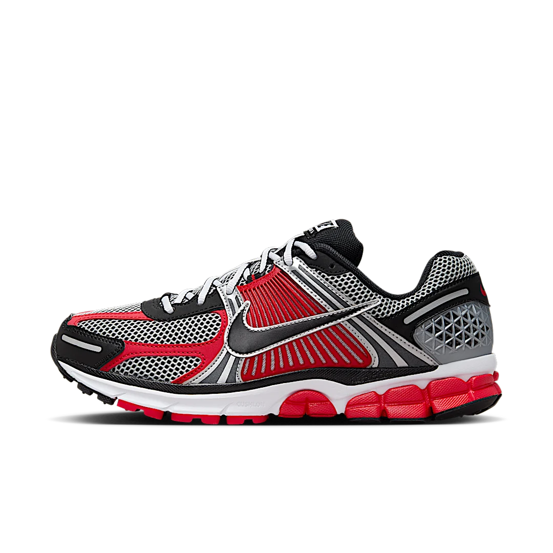 Nike Zoom Vomero 5 Metallic Silver University Red, Metallic Silver/University Red/White/Black (HV0926-095)