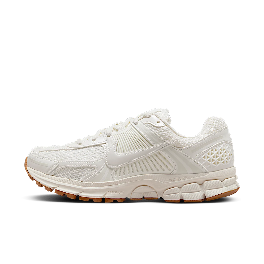 Nike Zoom Vomero 5 Sail Coconut Milk, Sail/Sail/Coconut Milk/Flax/Black (HM5886-133)