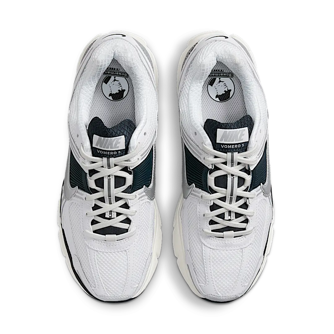 Nike Zoom Vomero 5 White Armory Navy, White/Armory Navy/Sail/Metallic Silver (HV2412-100)