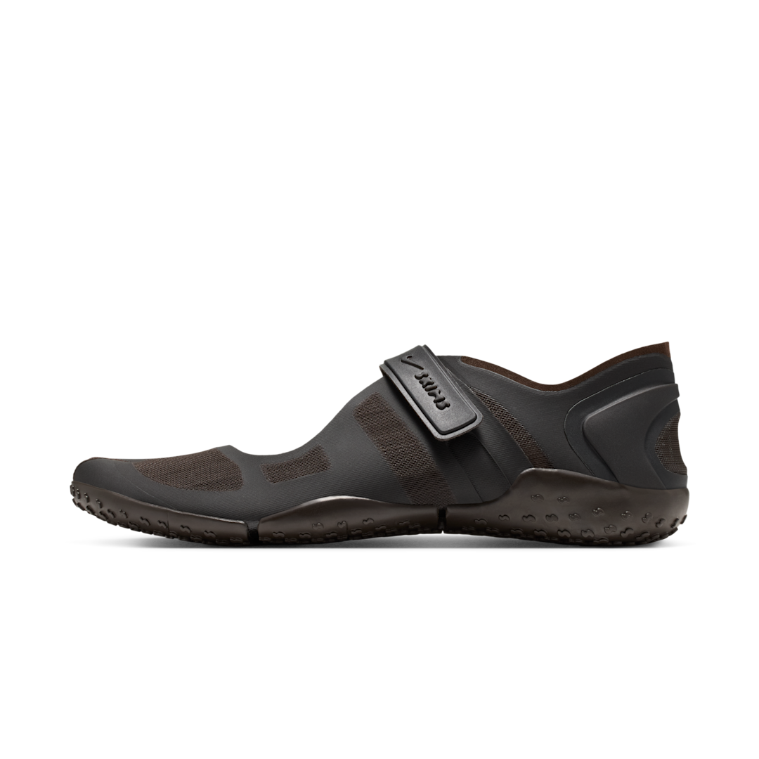 Nike Rift Mesh SKIMS Velvet Brown