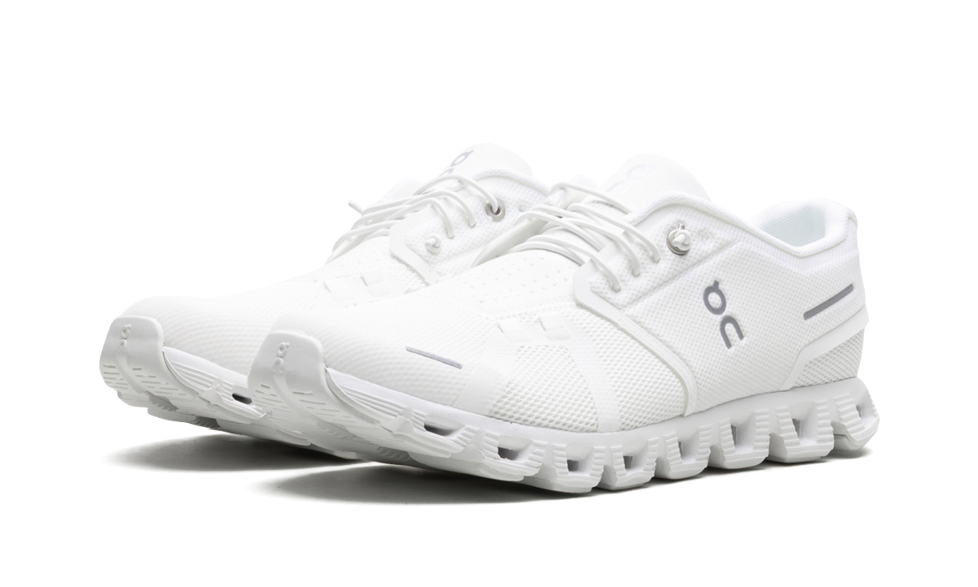 On Running Cloud 5 All White