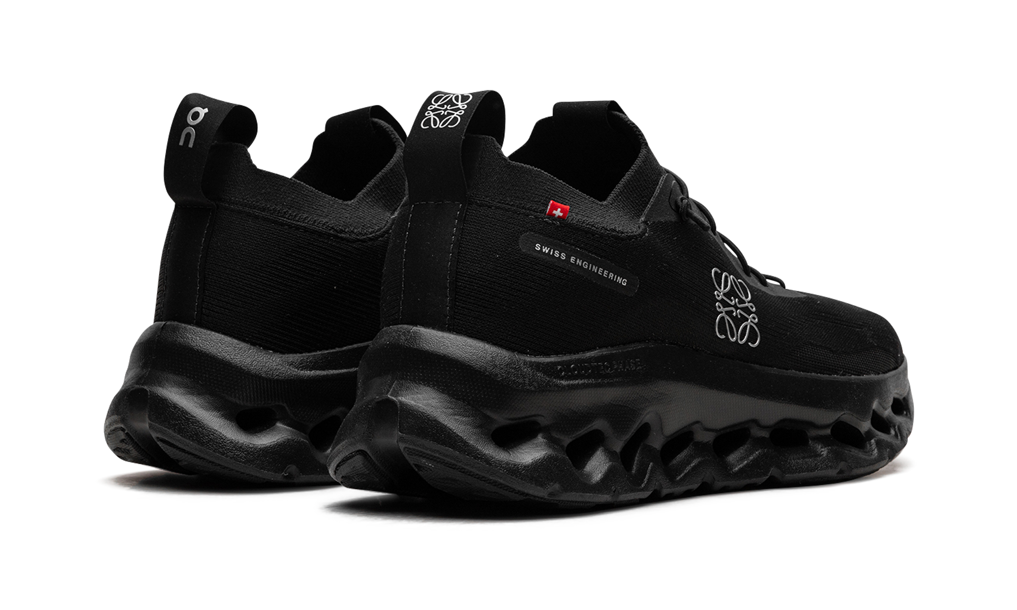 On Running Cloudtilt LOEWE All Black