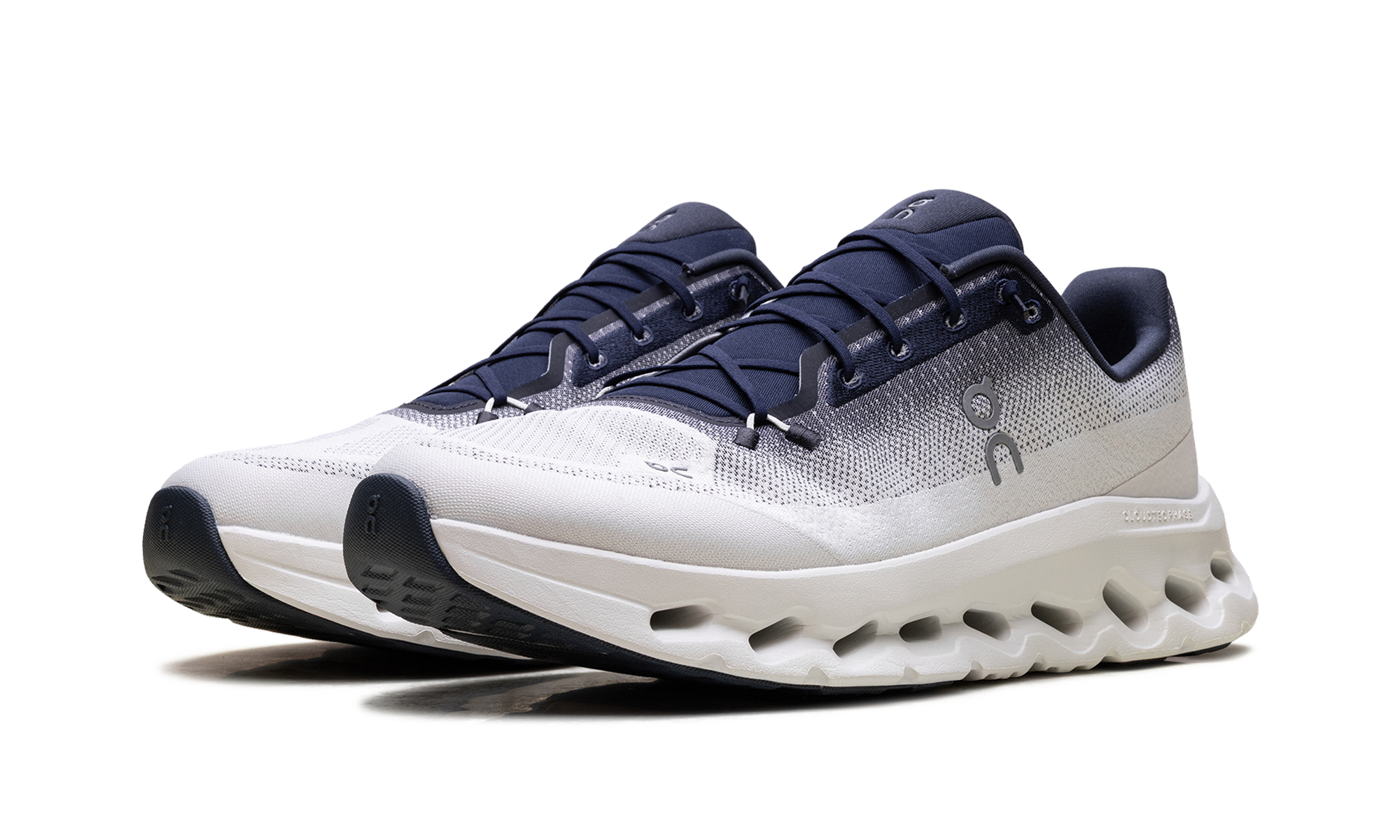 On Running Cloudtilt Midnight Ice