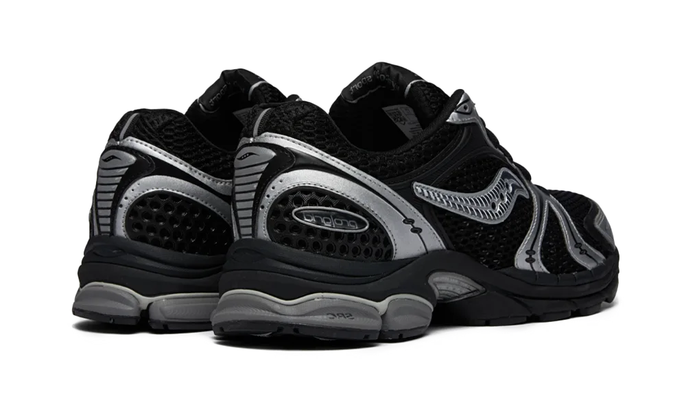 Saucony ProGrid Triumph 4 Black Silver