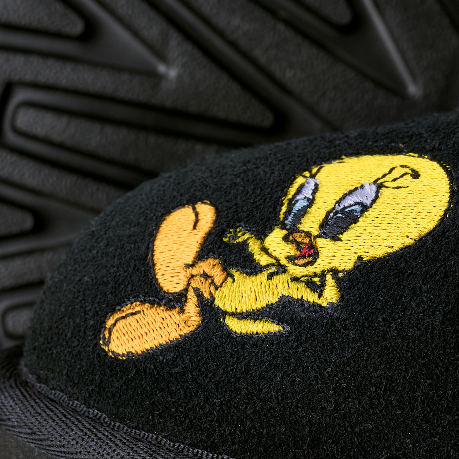 UGG Classic Ultra Mini Boot Palace x Looney Tunes Black