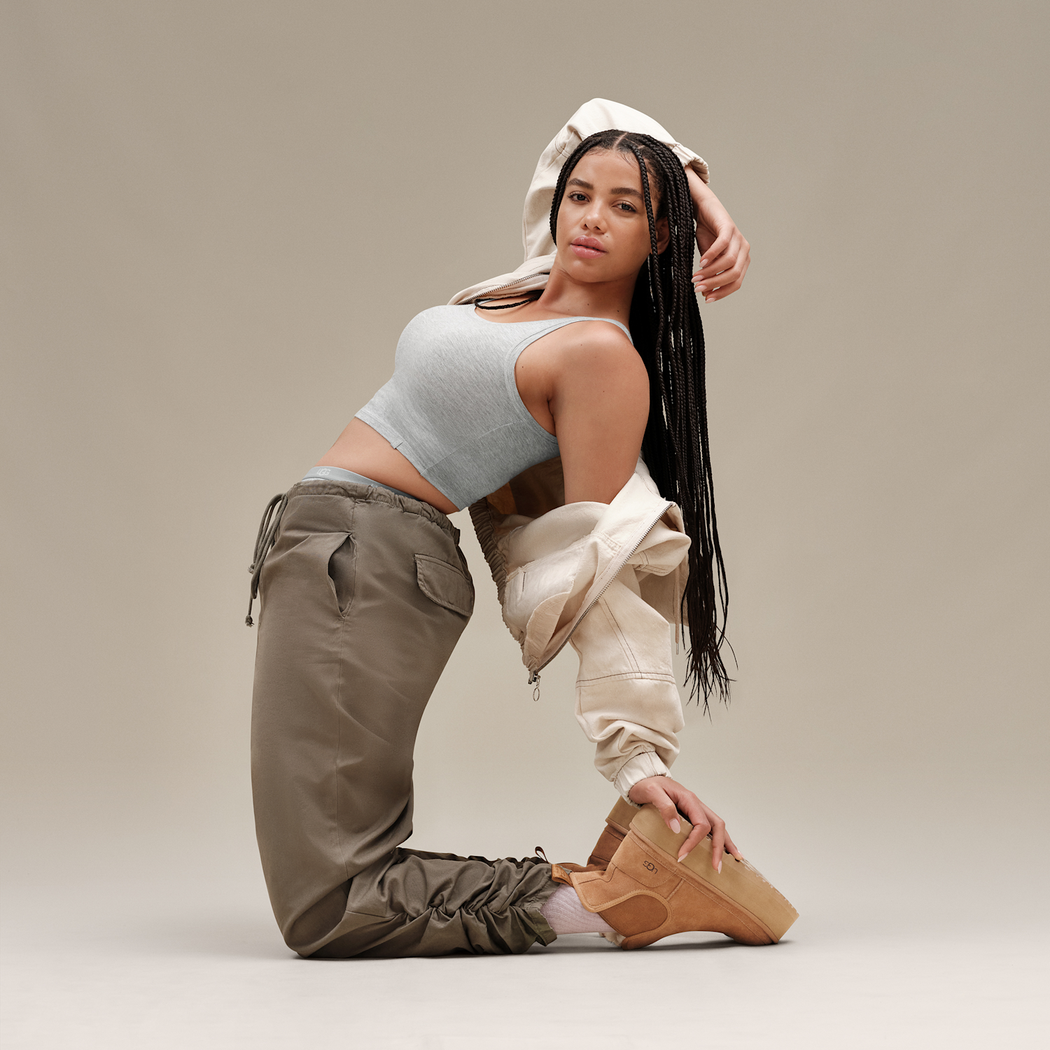 UGG Neumel Platform Chelsea Boot Chestnut, Chestnut (1134526-CHE)