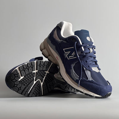 New Balance 2002R