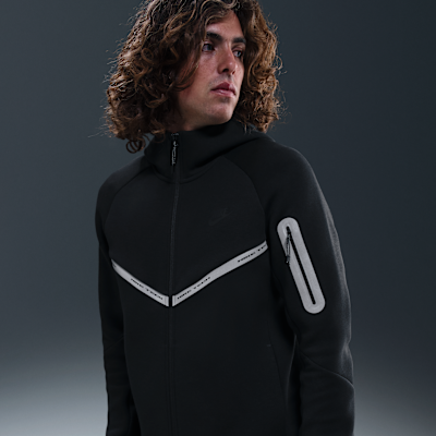 Nike Tech Men's Full-Zip Fleece Windrunner Jacket with Reflective Design Accents Black/Black