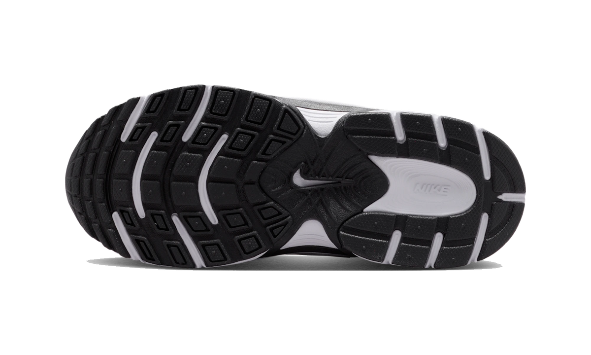 Nike V5 RNR Shoes (Classic laces) White/Vast Grey/College Grey/Black