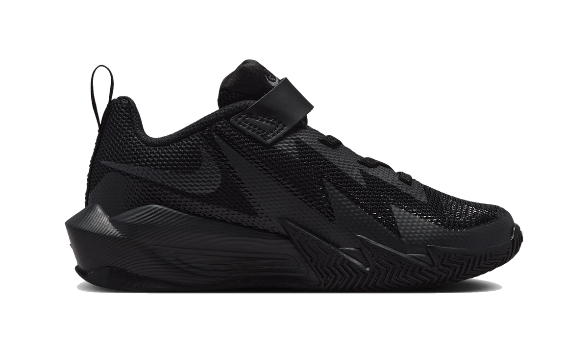 Nike S.T. Dynamite Basketball Shoe Black/Dark Smoke Grey/Black