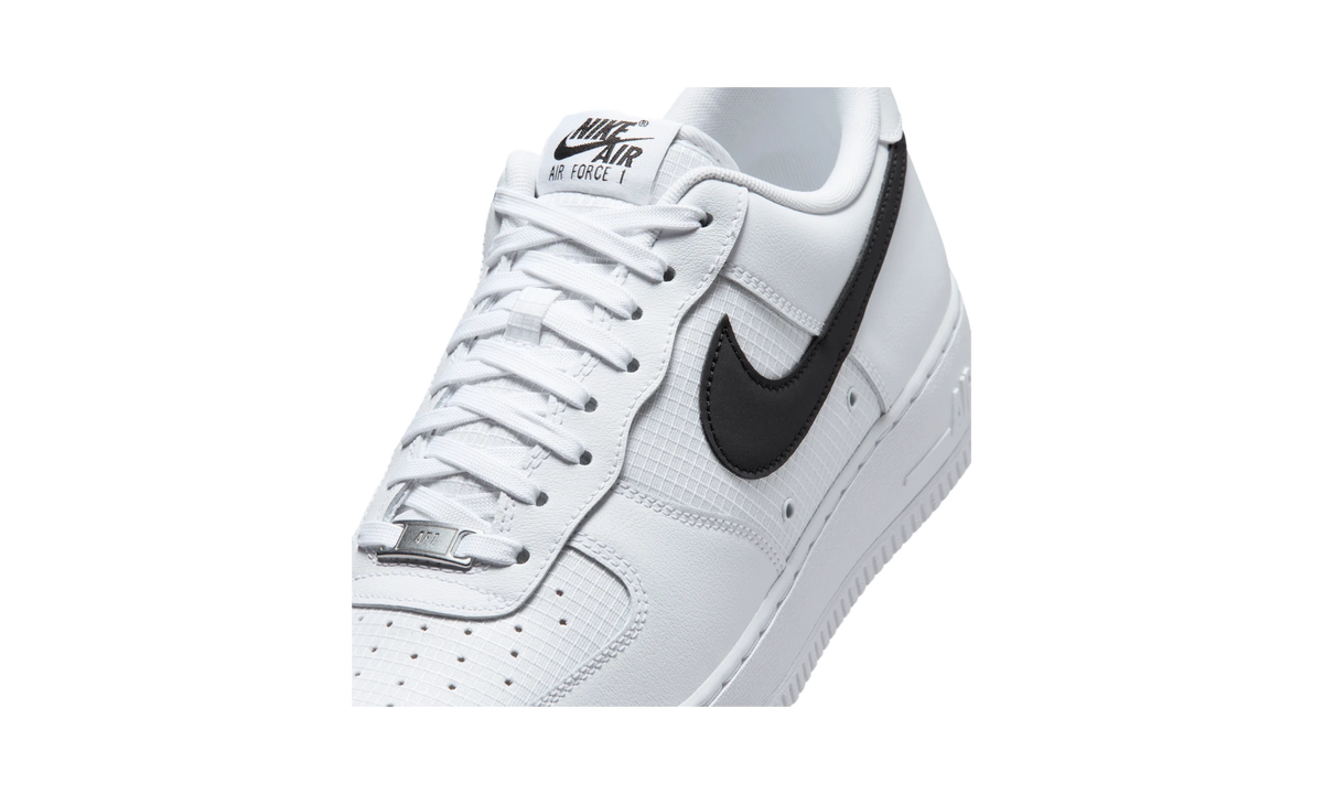 Nike Air Force 1 '07 LV8 White/White/Black