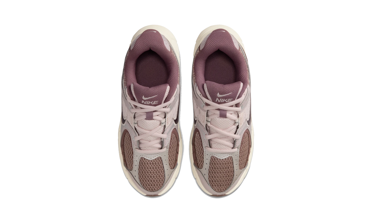 Nike V5 RNR Taupe Haze/Tattoo/Silt Red/Burgundy Ash