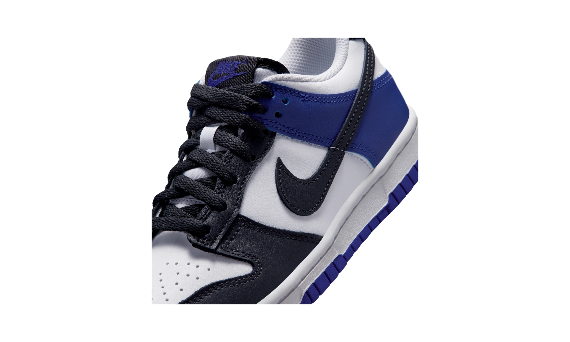 Nike Dunk Low White/Deep Night/Dark Smoke Grey