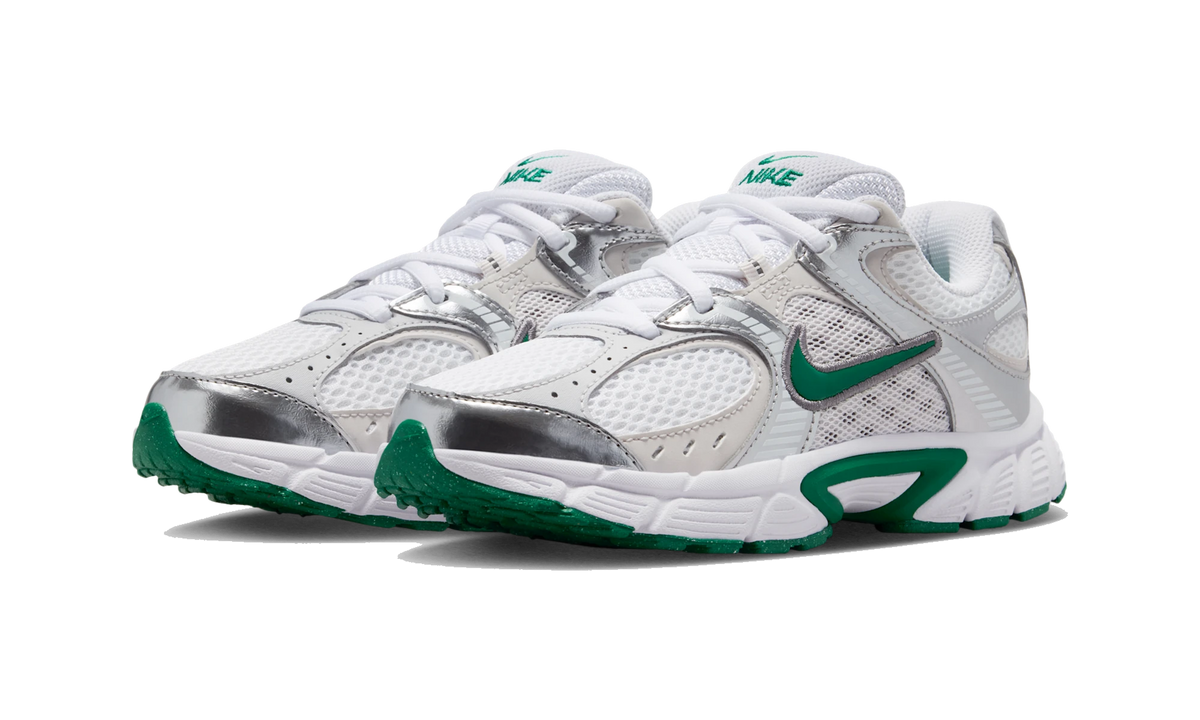 Nike V5 RNR White/Vast Grey/Metallic Silver/Malachite