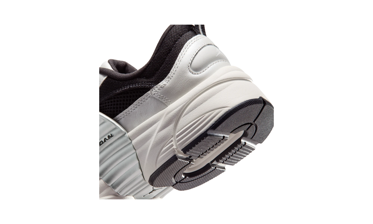 Air Jordan Trunner O/S Photon Dust Black Sail