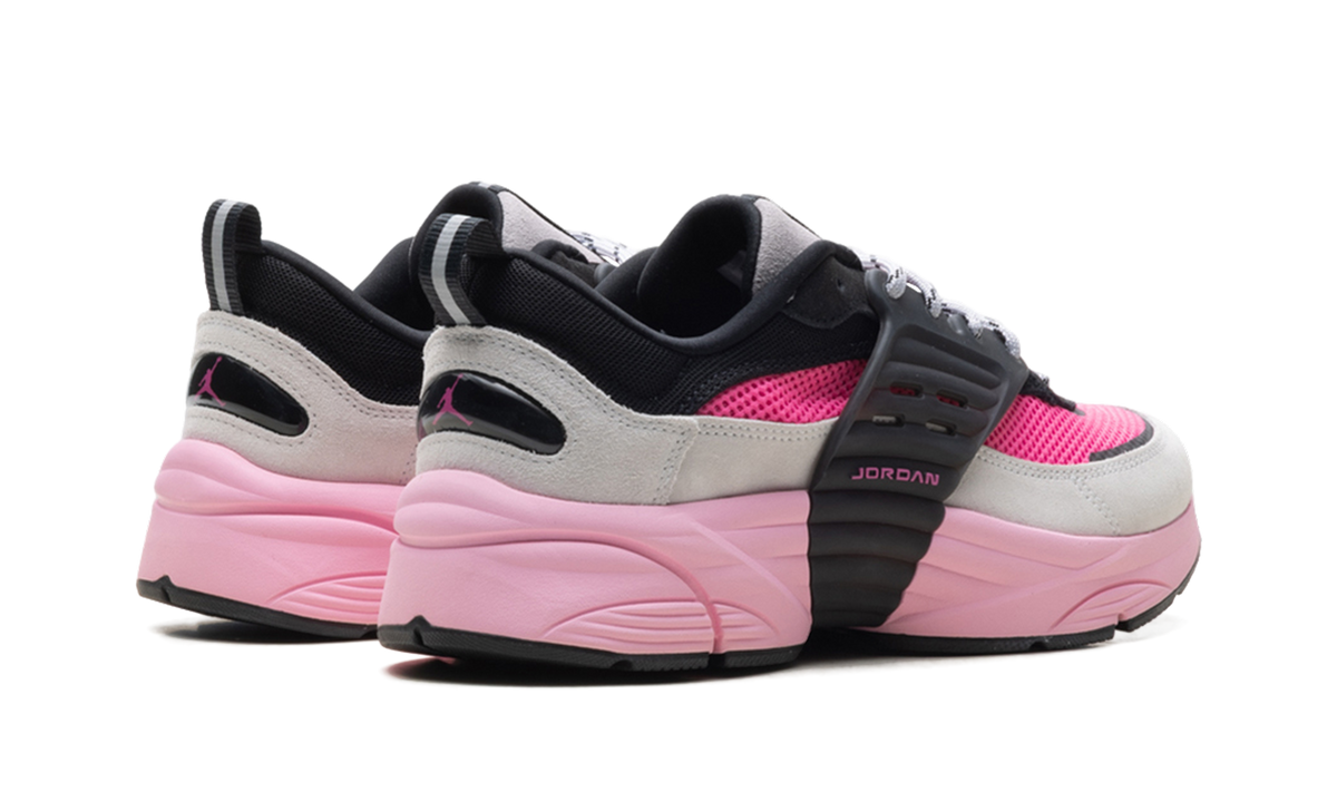 Air Jordan Trunner O/S Wolf Grey Pink Blast