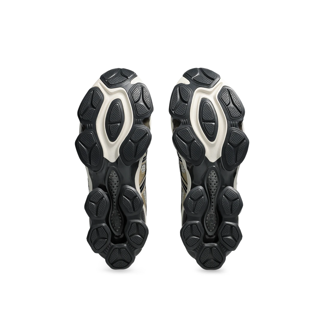 ASICS Gel-Quantum Kinetic Sand Black