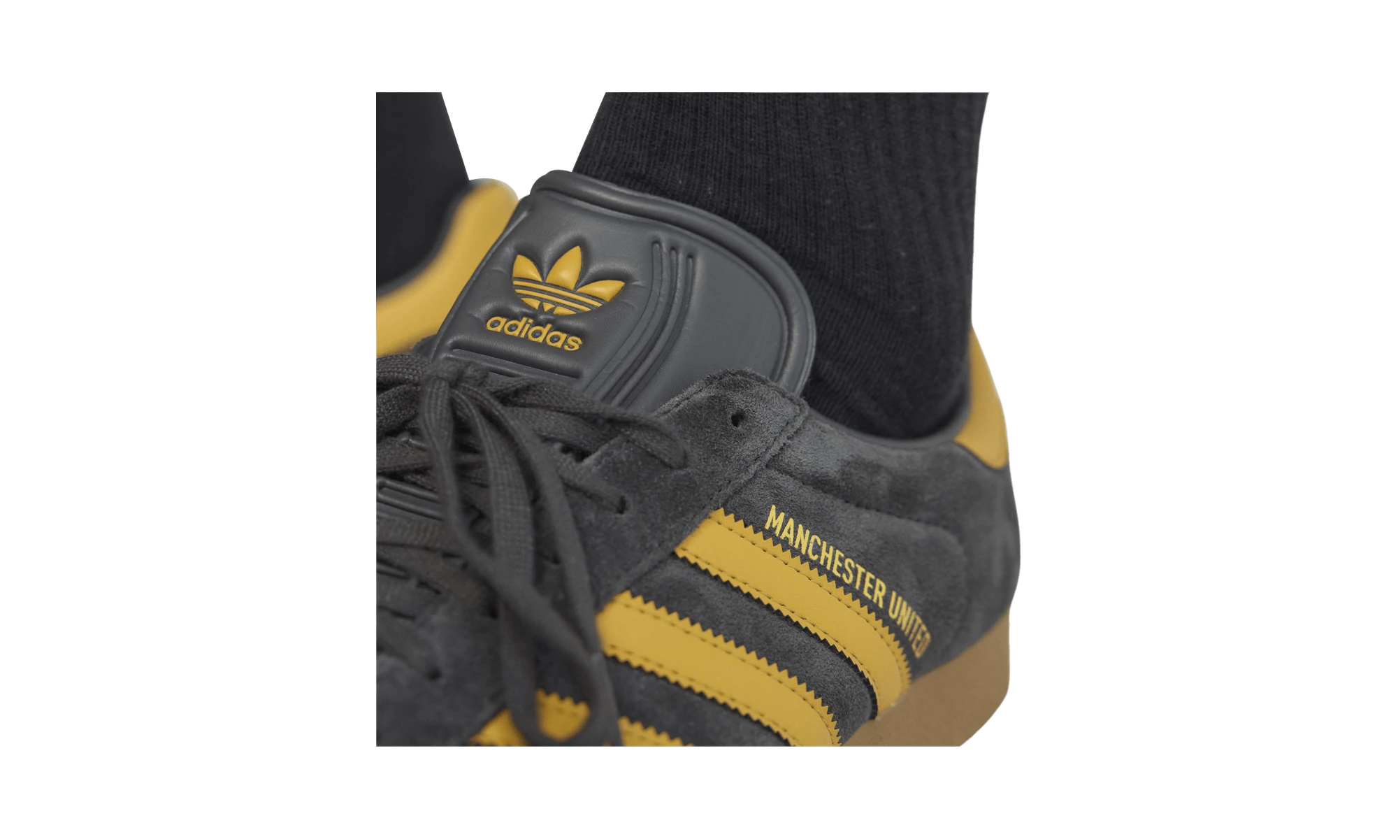 Adidas Gazelle Manchester United Third Kit Brown