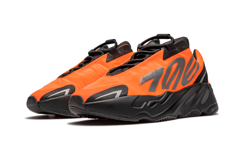 Adidas Yeezy Boost 700 MNVN Orange - Sneak
