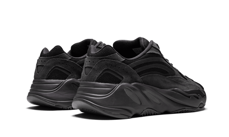 Adidas Yeezy Boost 700 V2 Vanta, Vanta/Vanta/Vanta (FU6684)