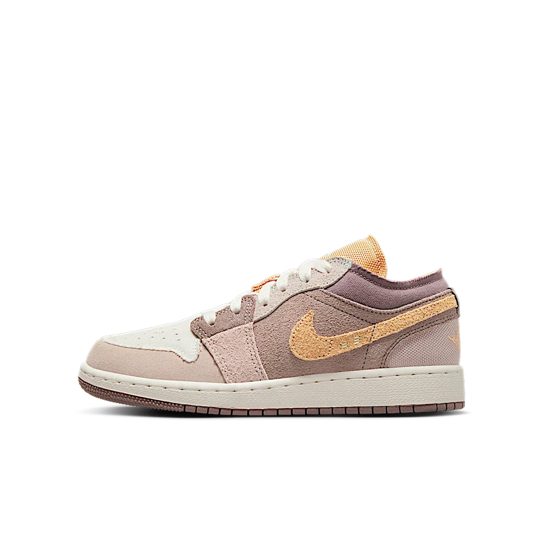 Air Jordan 1 Low SE Craft Taupe Haze, Taupe Haze/Mint Foam/Celestial Gold/Fossil Stone/Sail (DZ4465-200)