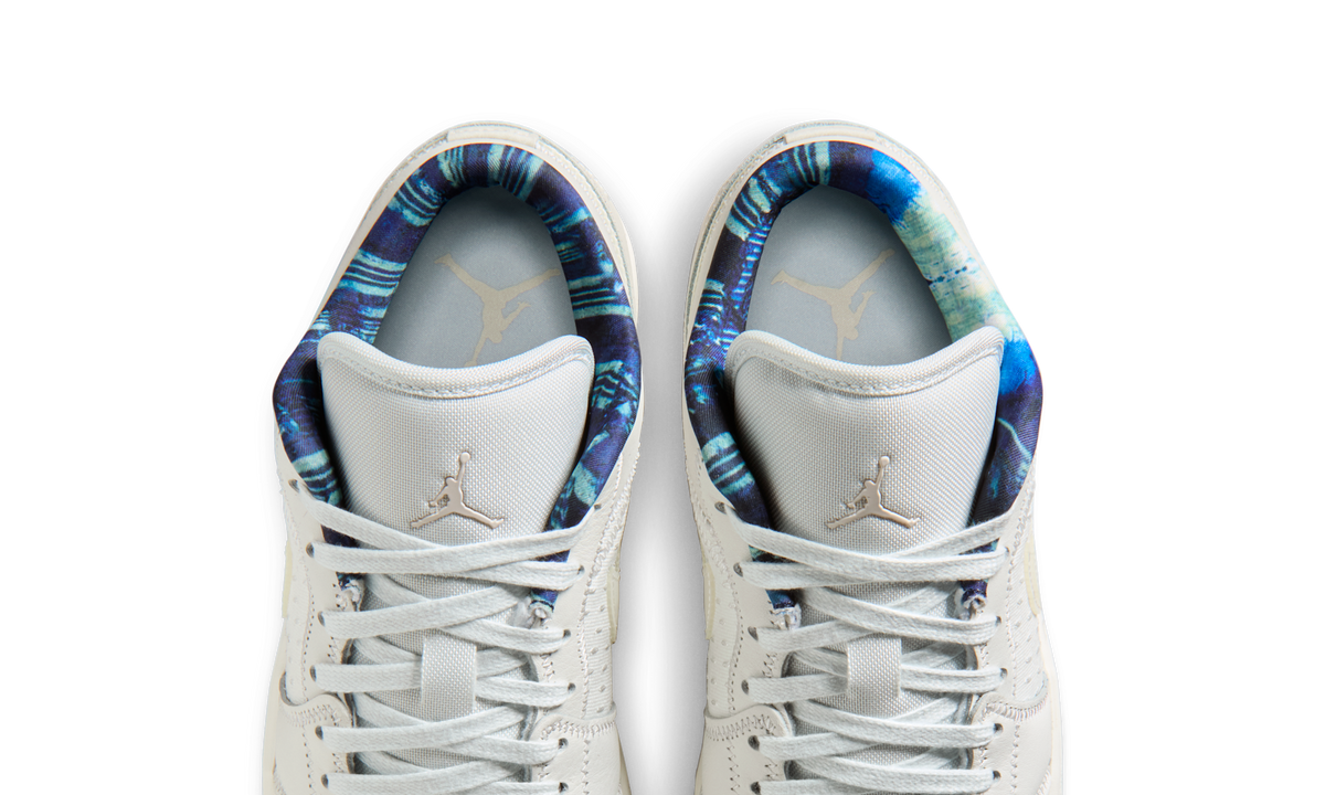 Air Jordan 1 Low SE Summit White Sail