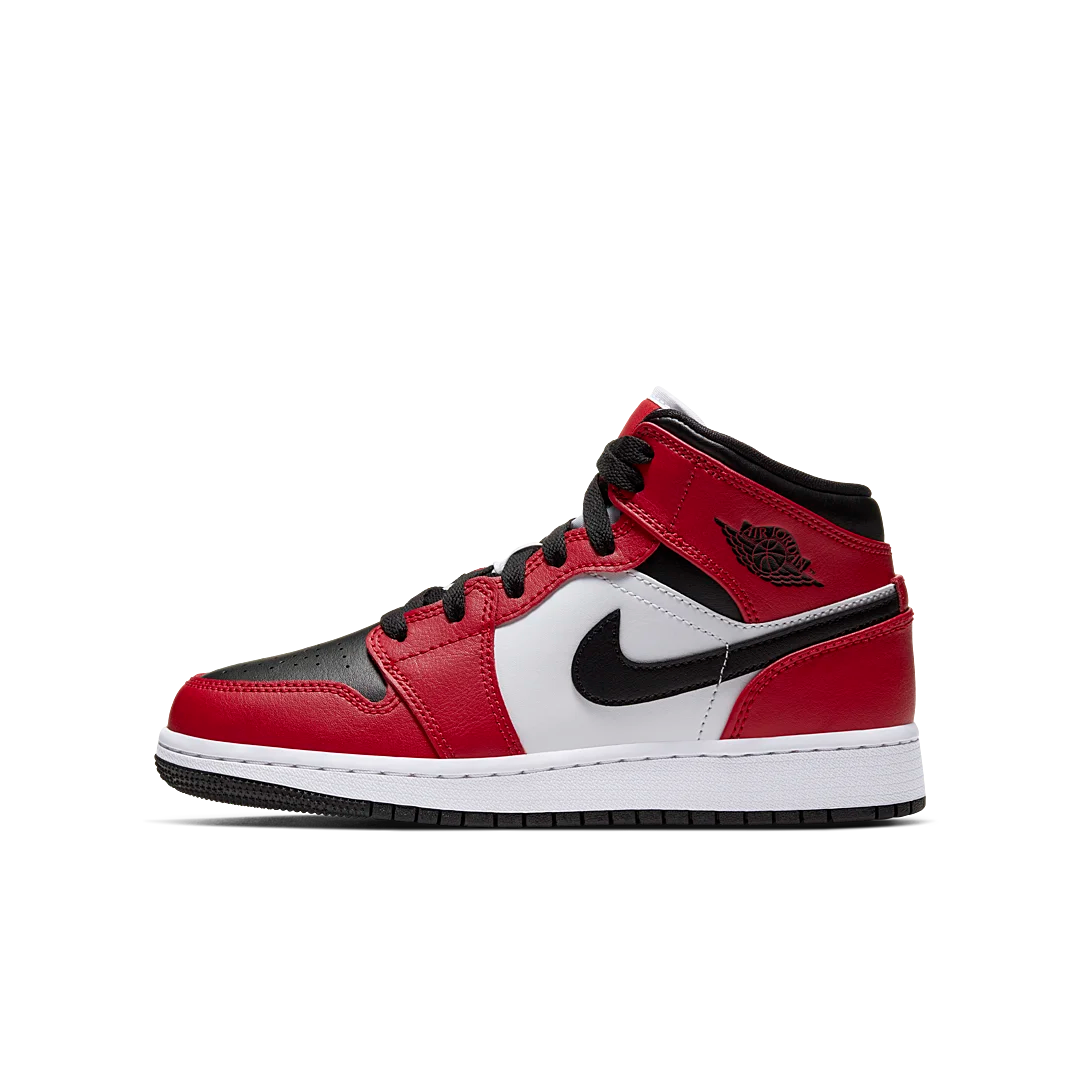 Air Jordan 1 Mid Chicago Black Toe, Black/Black-Gym Red (554725-069)