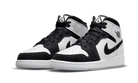 Air Jordan 1 Mid Diamond Shorts, White/Black (DH6933-100 / DN4321-100)