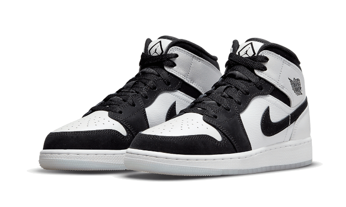 Air Jordan 1 Mid Diamond Shorts, White/Black (DH6933-100 / DN4321-100)