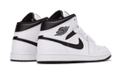 Air Jordan 1 Mid Reverse Panda, White/Black/White/Black (DQ8426-132 / DQ8423-132)