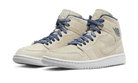 Air Jordan 1 Mid SE Sanddrift, Sanddrift/Midnight Navy-White-Sail (DM9126-104)