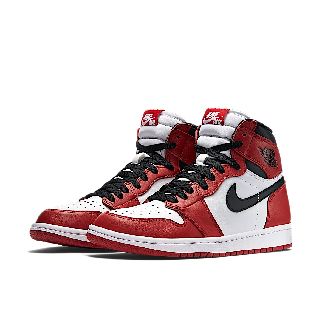 Air Jordan 1 Retro Chicago (2015), White/Varsity Red-Black (555088-101)