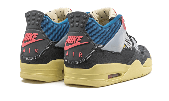 Air Jordan 4 Retro Union Off Noir, Off-Noir/Brigade Blue-Dark Smoke Grey-Light Fusion Red (DC9533-001)