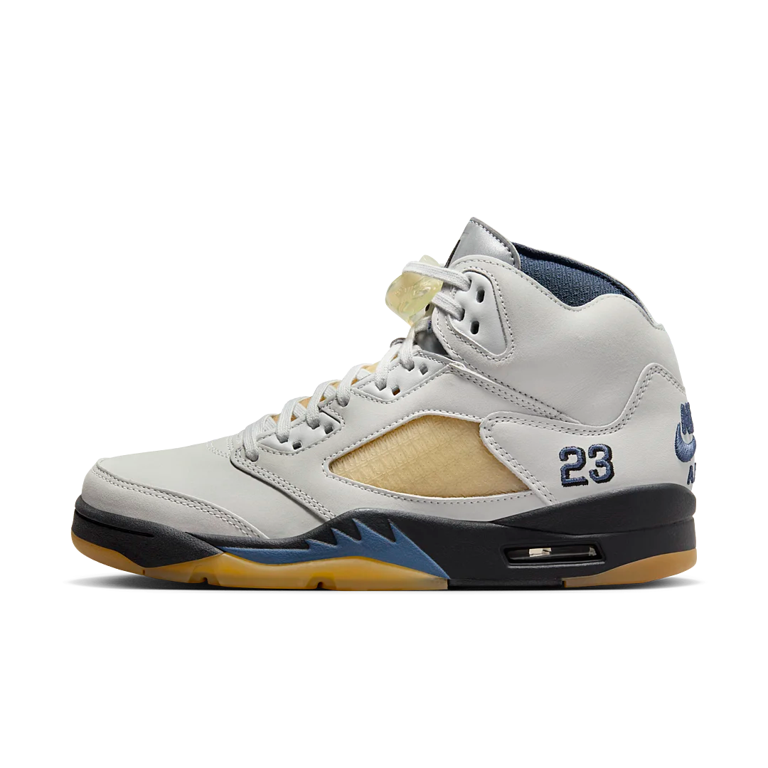 Air Jordan 5 Retro A Ma Maniére Dawn, Photon Dust/Black/Diffused Blue/Pale Ivory (FZ5758-004)