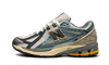 New Balance 1906R