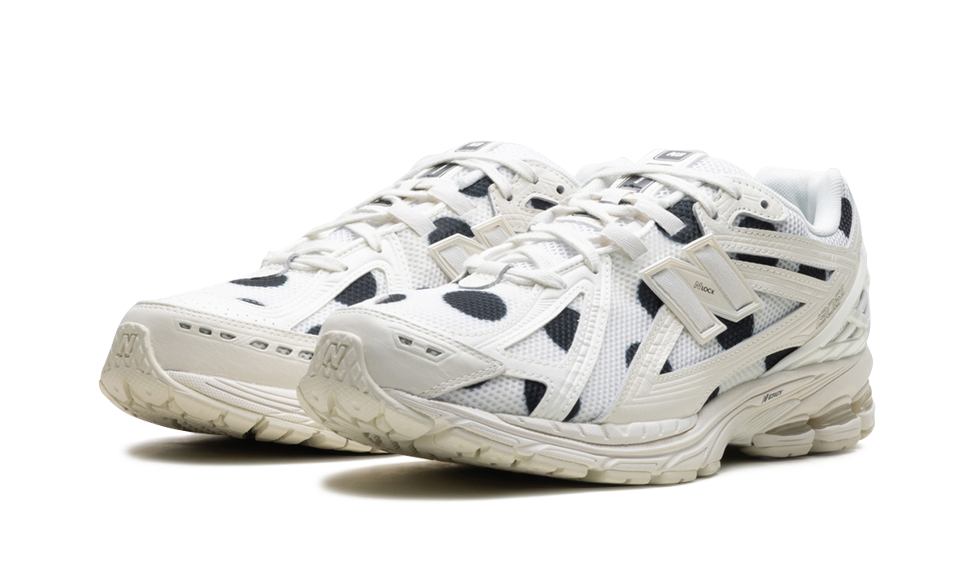 New Balance 1906R Polka Dot Sea Salt