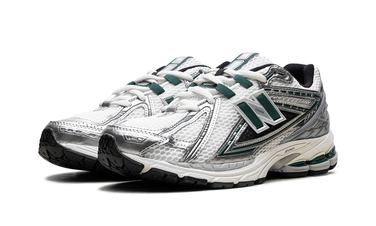 New Balance 1906R Silver Metallic Nightwatch Green