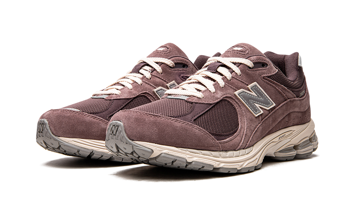 New Balance 2002R Black Fig