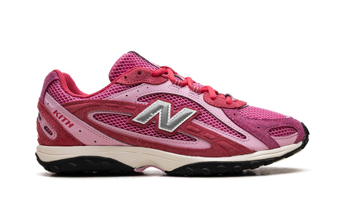New Balance 204L Kith Pink