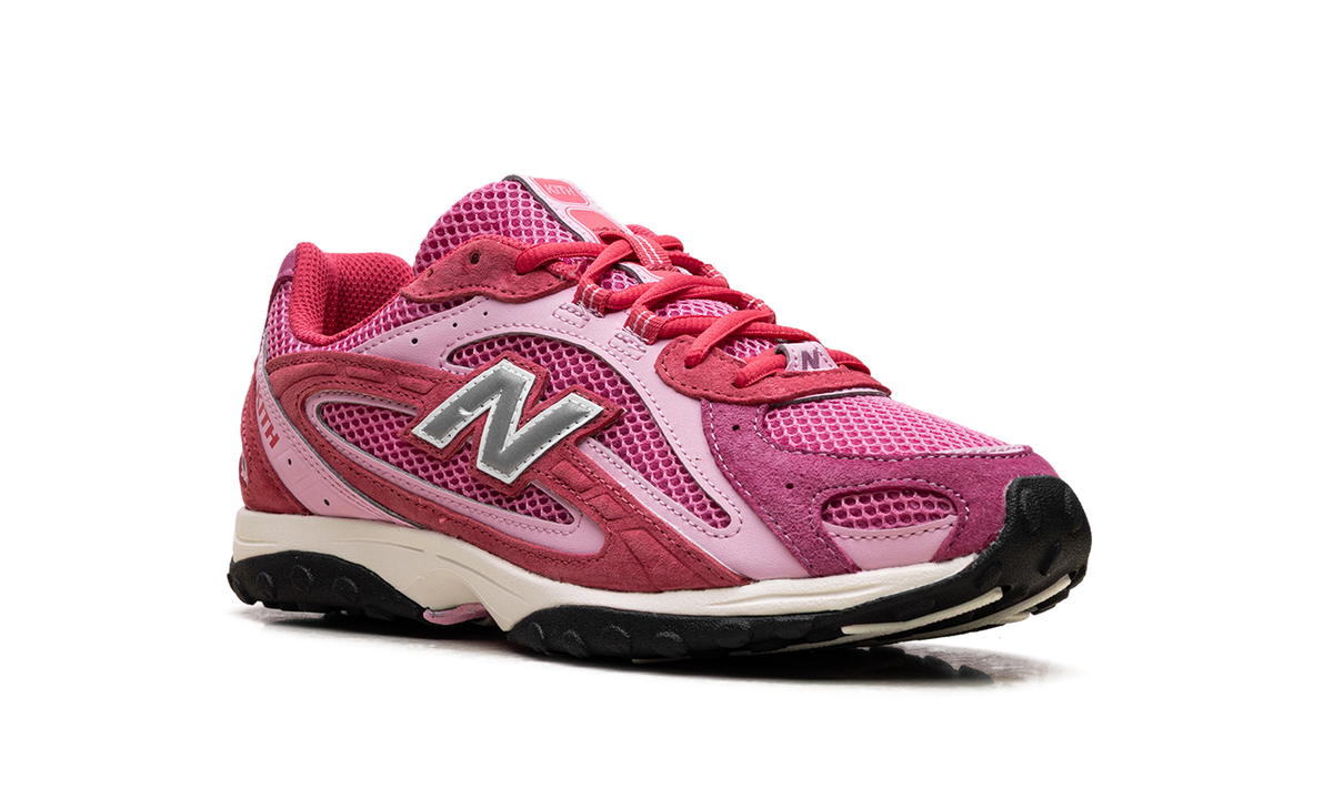 New Balance 204L Kith Pink