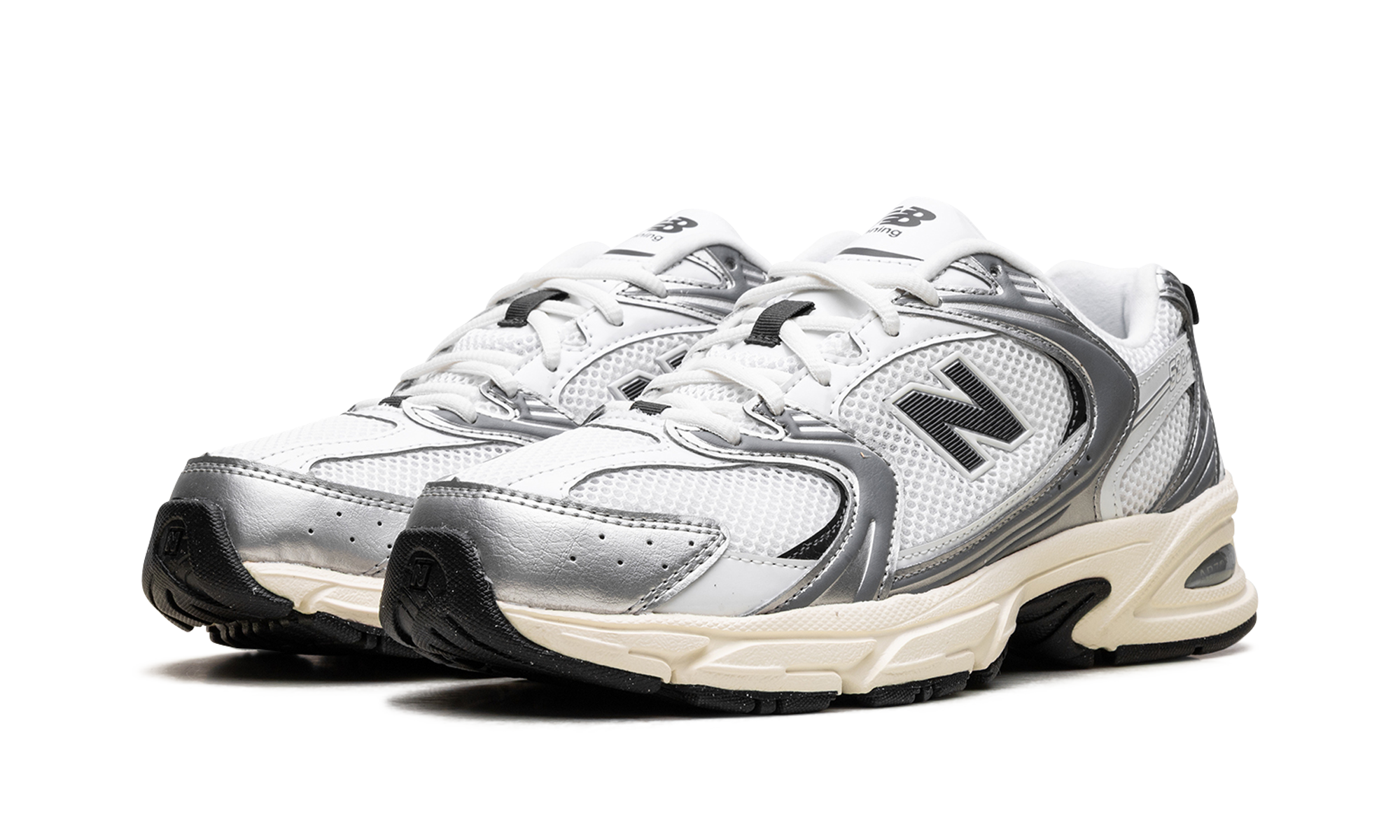 New Balance 530 Silver Metallic Black Cement