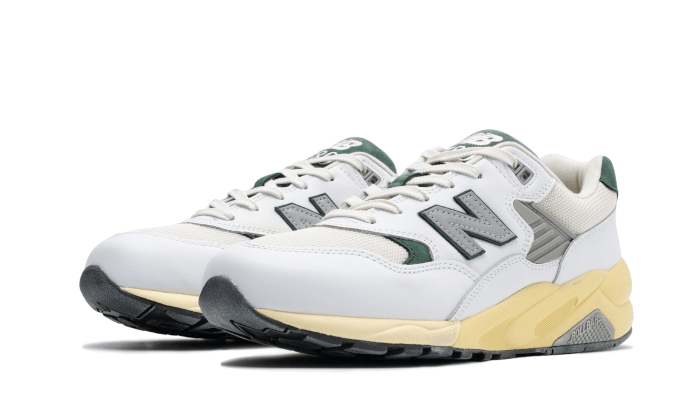 New Balance 580 White Nightwatch Green, White/Nightwatch Green/Sea Salt (MT580RCA)