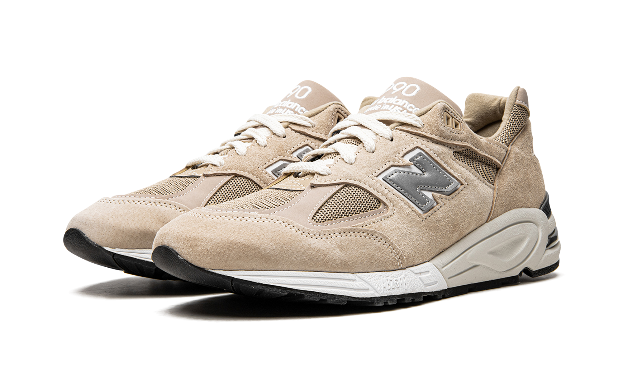 New Balance 990v2 Kith Tannin