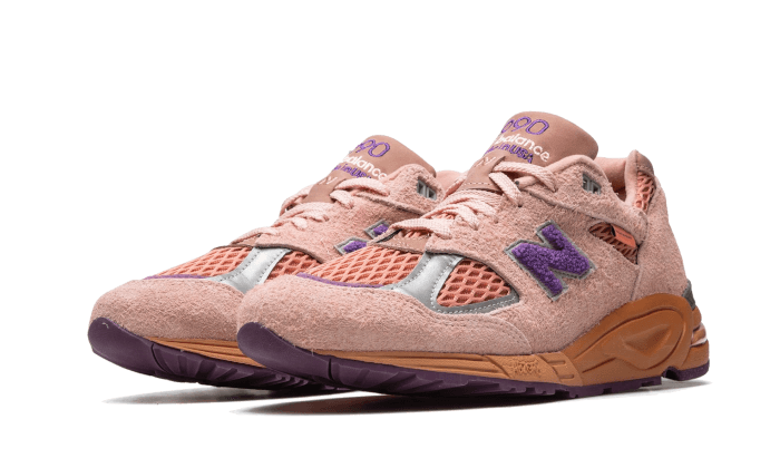 New Balance 990v2 Salehe Bembury Sand Be The Time, Misty Rose/Terra Cotta/Purple Passion (M990SB2)