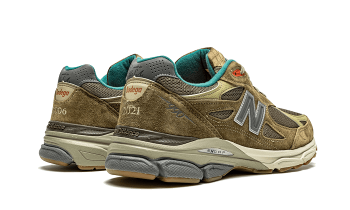 New Balance 990v3 MiUSA Bodega Here To Stay, Kangaroo/Caribou (M990BD3)