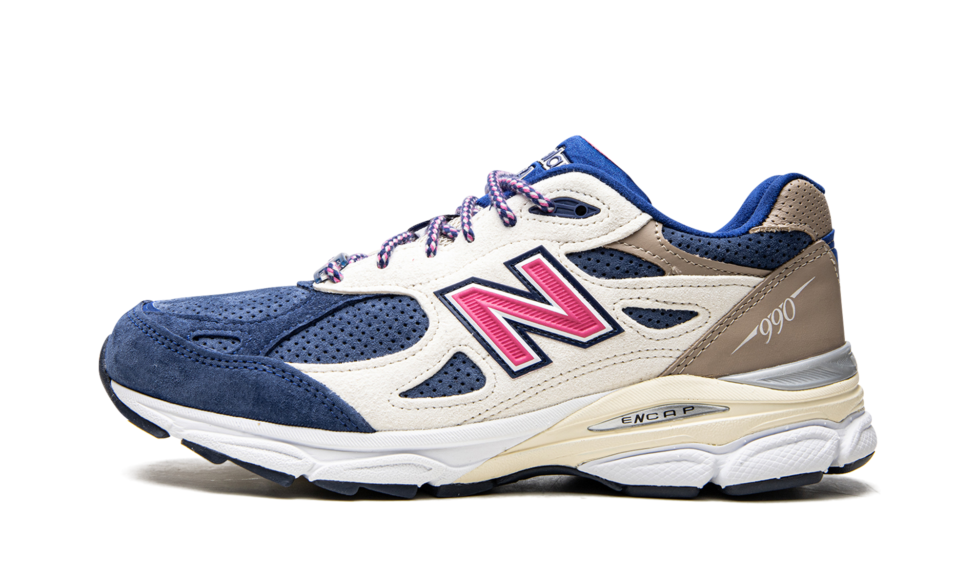 New Balance 990v3 MiUSA Kith Daytona (with Socks)