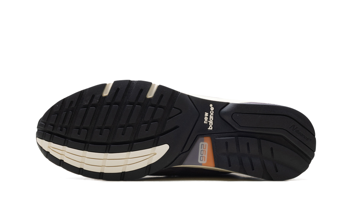 New Balance 992 MiUSA Dark Ice Wine Black