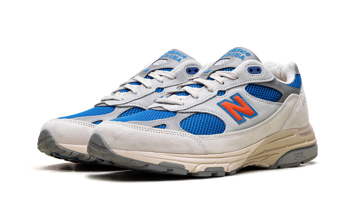 New Balance 993 MiUSA Kith Madison Square Garden Ancient Scroll