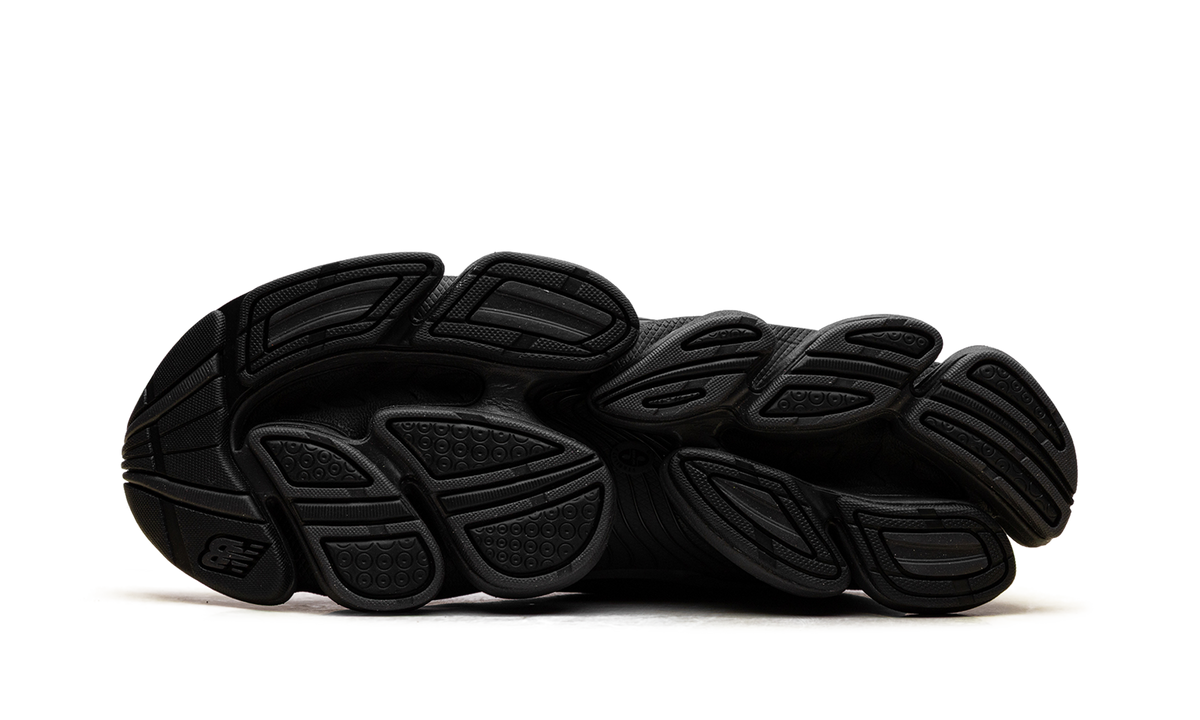 New Balance Abzorb 2000 Black-Silver Metallic