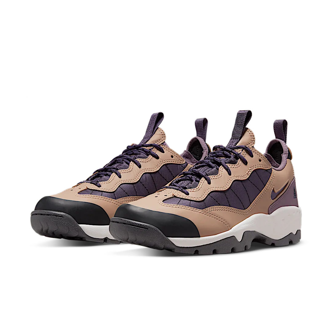 Nike ACG Air Mada Low Beige Canyon Purple